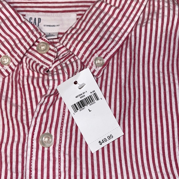 Men’s GAP Short Sleeve Button Down - Picture 2 of 2